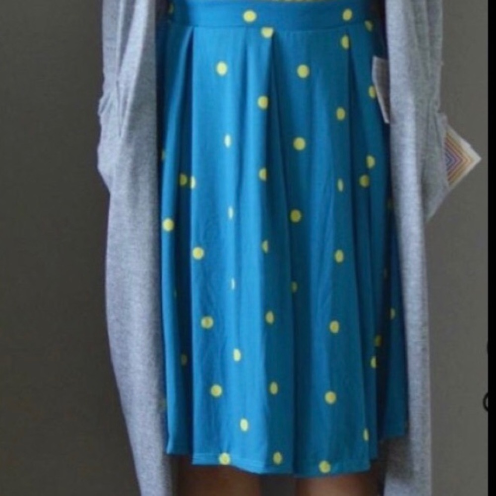 Lularoe yellow polka dot skirt 🌟5 for 10🌟